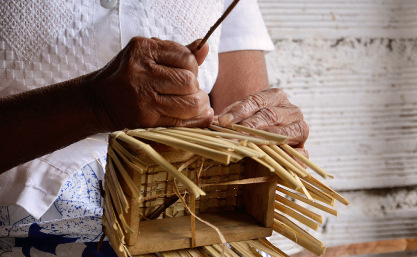 Papel artesanal indígena