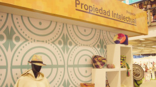 Stand Propiedad Intelectual Expoartesanías 2014