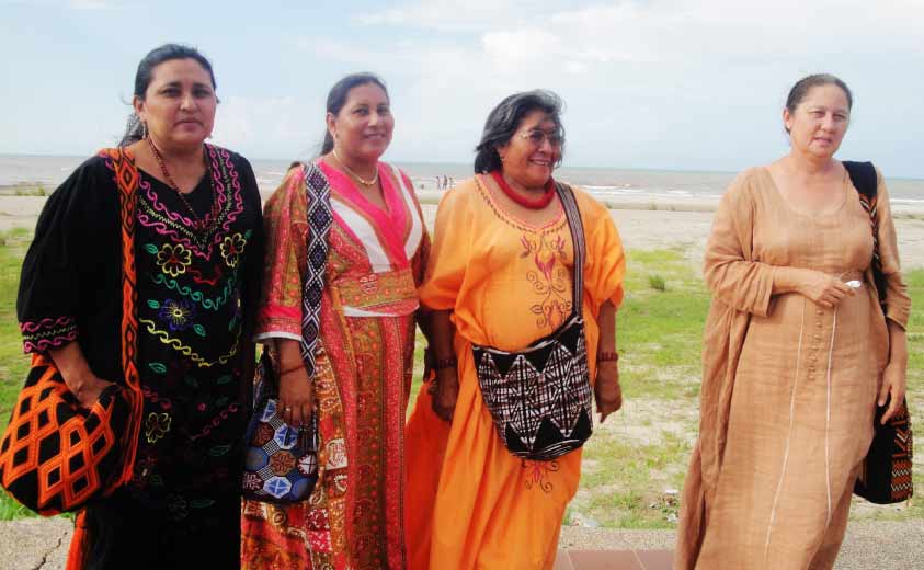 Comunidad Maestras artesanas Wayúu