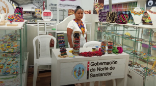 Vitrina Comercial en el Centro Comercial Ventura Plaza de la ciudad de Cúcuta 