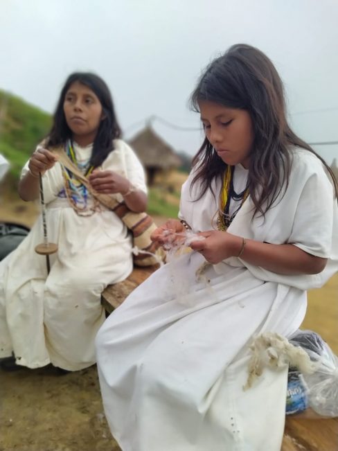 Comunidad Arhuaca Artesanías de Paz