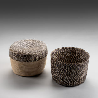 CANASTOS APILABLES CON TAPA JUEGO X 3