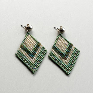 ARETES MIYUKI