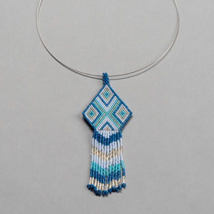 COLLAR MIYUKI DIJE ROMBO