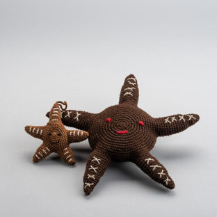 MUÑECOS EN CROCHET ESTRELLA DE MAR