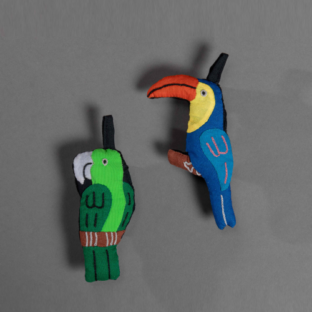 JUEGO LLAVEROS AVES X 2 UNIDADES 8CM X 4CM APROXIMADAMENTE