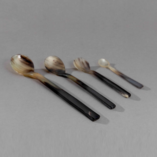 SET X 4 CUCHARAS CACHO